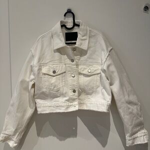 NWOT - Classic White Cropped Denim Jacket